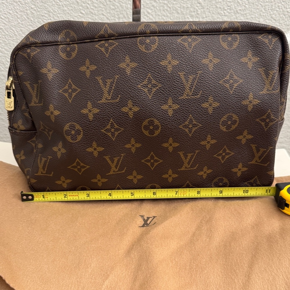 Louis Vuitton Dark Brown Monogram Toiletry Bag Pouch Authentic